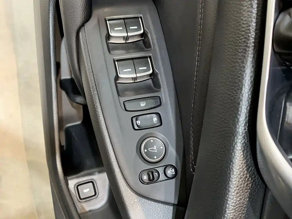 Honda Honda Accord 2022 Hybrid 2.0L Sport Edition 2022 - thumbnail 15
