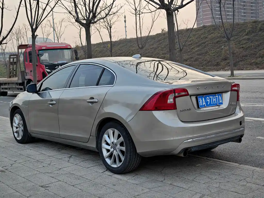 Volvo Volvo S60 2015 S60L 2.0T Intelligent Edition 2015 - thumbnail 17