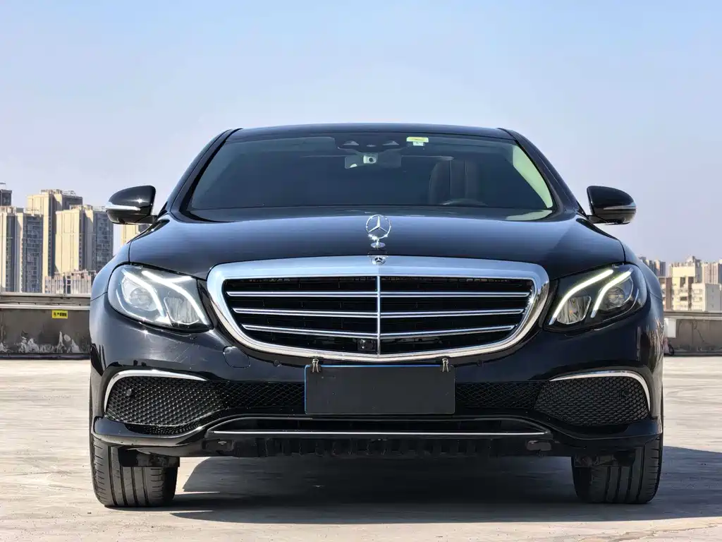 Mercedes-Benz Mercedes-Benz E-Class 2020 Model Year Facelift E 300 L Sport Exclusive Edition 2020 - thumbnail 2