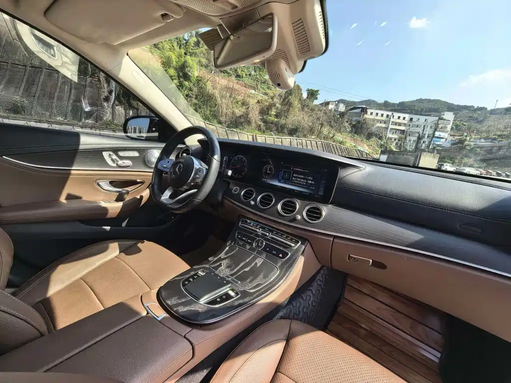 Mercedes-Benz Mercedes-Benz E-Class 2020 Model Year Facelift E 300 L Sport Exclusive Edition 2020 - thumbnail 12