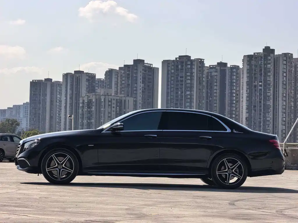 Mercedes-Benz Mercedes-Benz E-Class 2020 Model Year Facelift E 300 L Sport Exclusive Edition 2020 - thumbnail 13