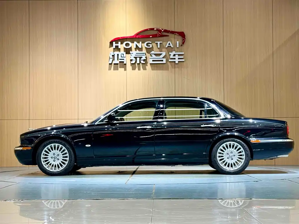 Jaguar Jaguar XJ 2007 XJ8L 4.2 RWD Long Wheelbase 2007 - thumbnail 16