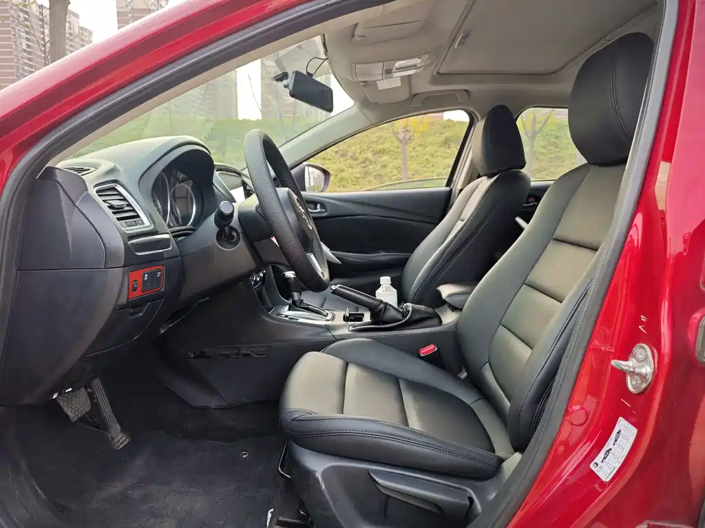 Mazda Mazda6 2015 2.0L Skyactiv-G Fashion Edition 2016 - thumbnail 4