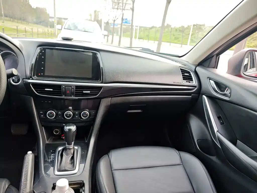 Mazda Mazda6 2015 2.0L Skyactiv-G Fashion Edition 2016 - thumbnail 10