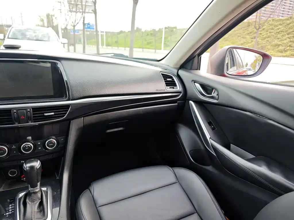 Mazda Mazda6 2015 2.0L Skyactiv-G Fashion Edition 2016 - thumbnail 11