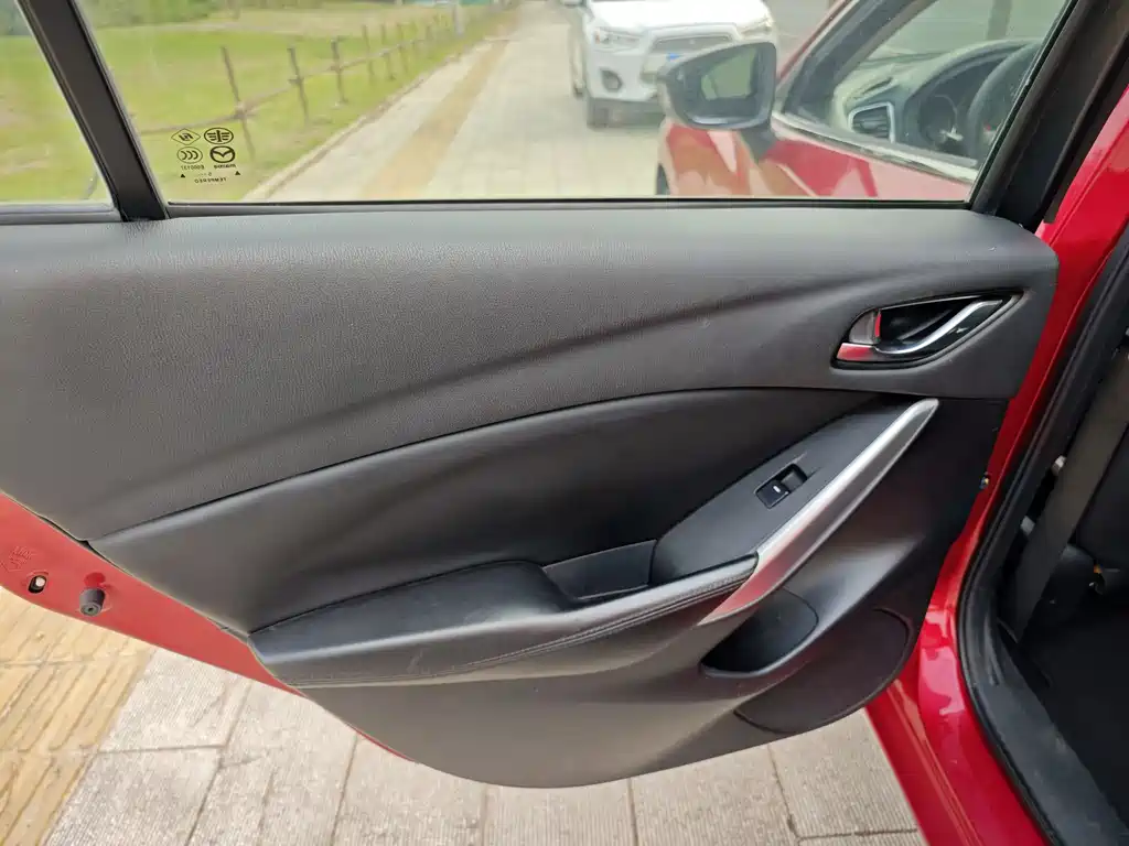 Mazda Mazda6 2015 2.0L Skyactiv-G Fashion Edition 2016 - thumbnail 13