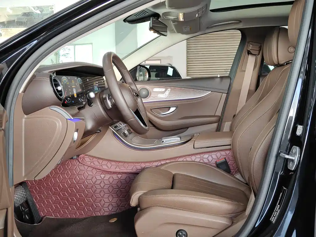 Mercedes-Benz Mercedes-Benz E-Class 2022 Facelift E 300 L Fashion Edition 2022 - thumbnail 3