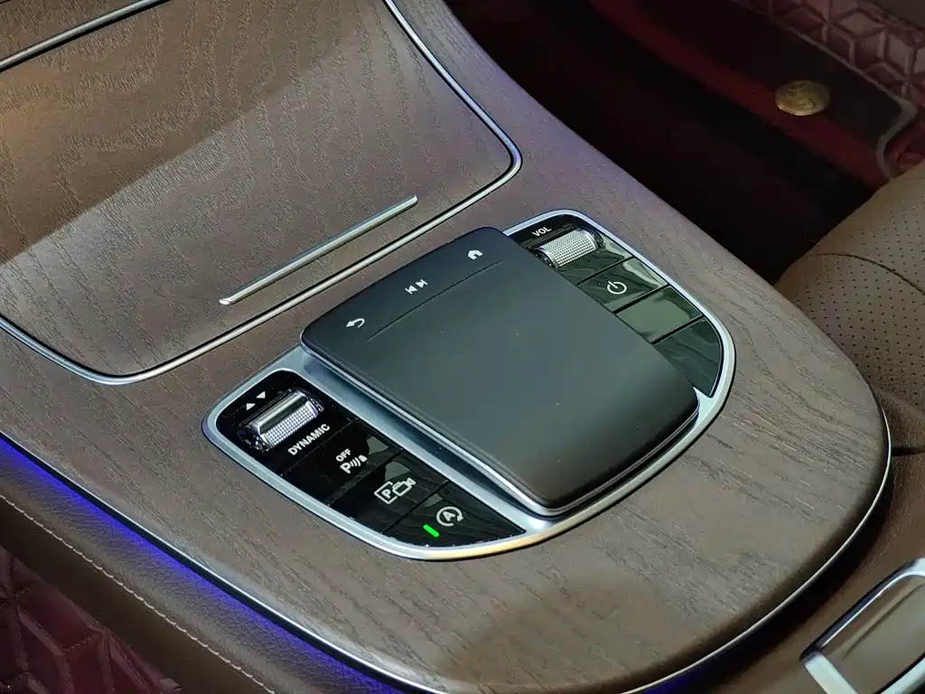 Mercedes-Benz Mercedes-Benz E-Class 2022 Facelift E 300 L Fashion Edition 2022 - thumbnail 9