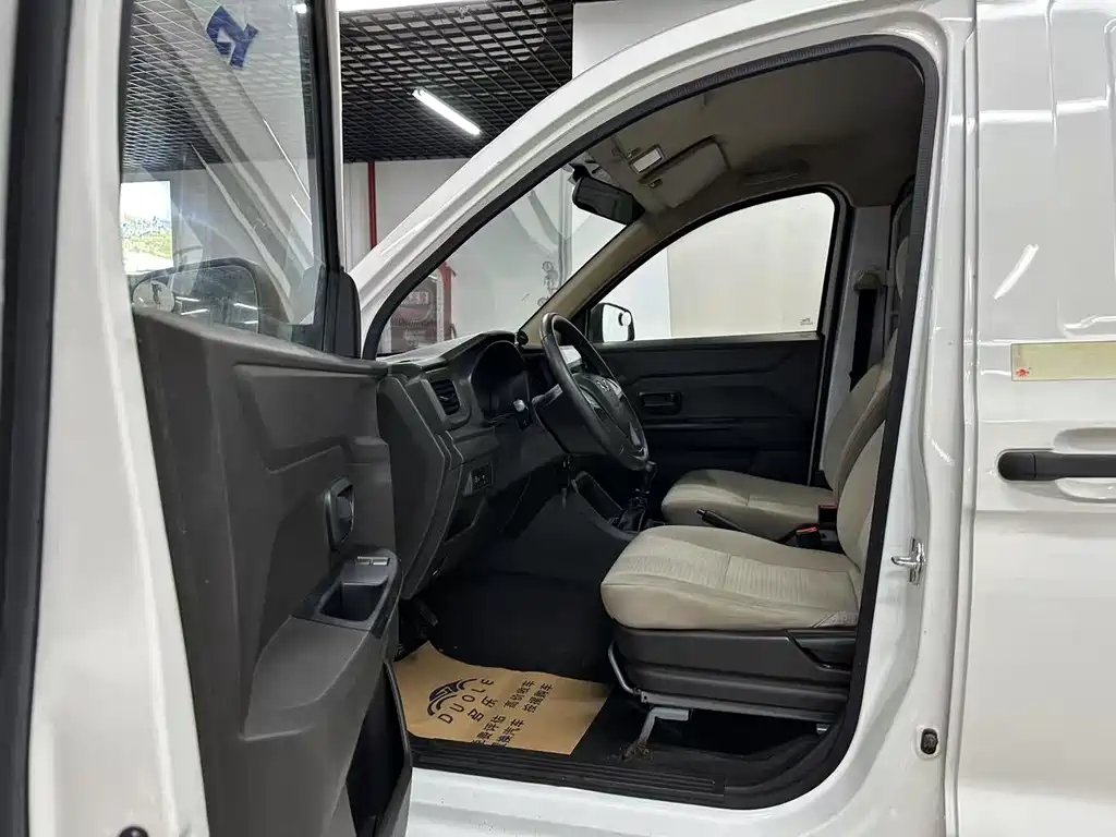 Wuling Motors Wuling Hongguang 2019 1.5L S Basic Windowless Van国VI LAR 2020 - thumbnail 5