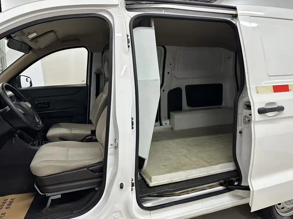 Wuling Motors Wuling Hongguang 2019 1.5L S Basic Windowless Van国VI LAR 2020 - thumbnail 6