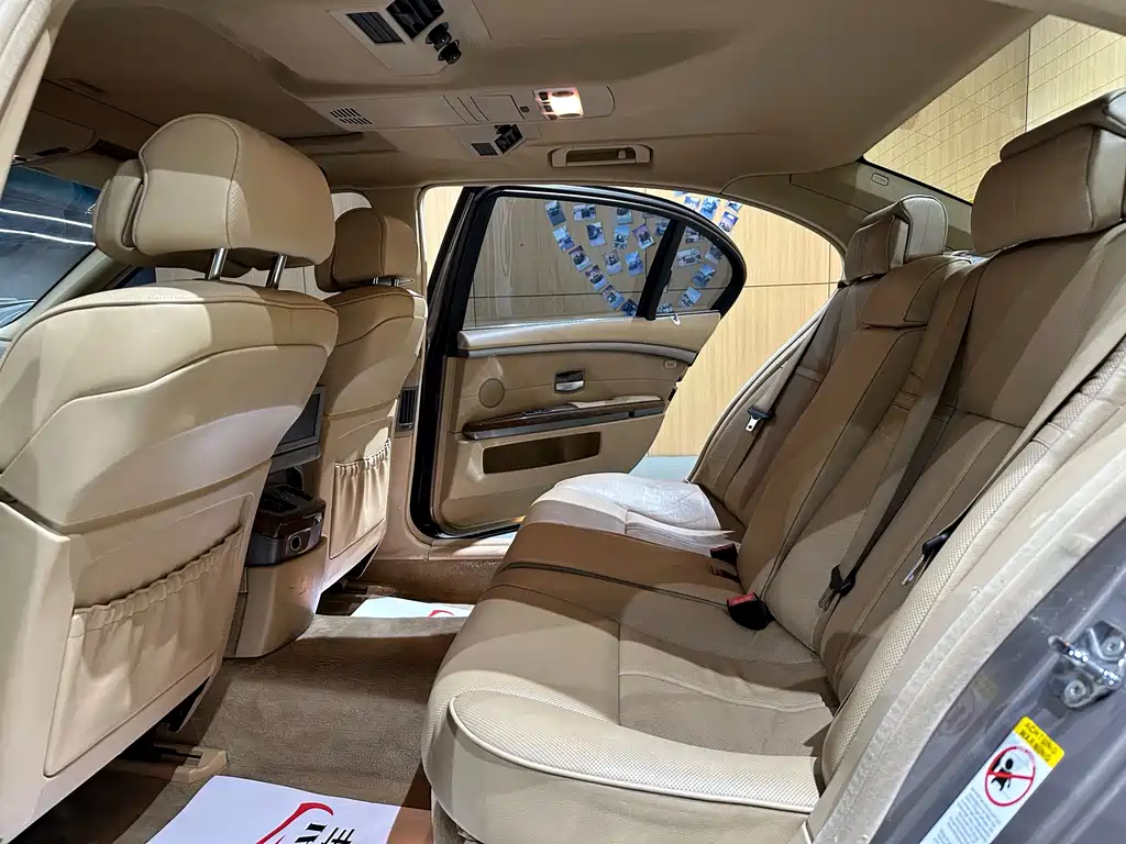 BMW BMW 7 Series 2004 745Li 2004 - thumbnail 16