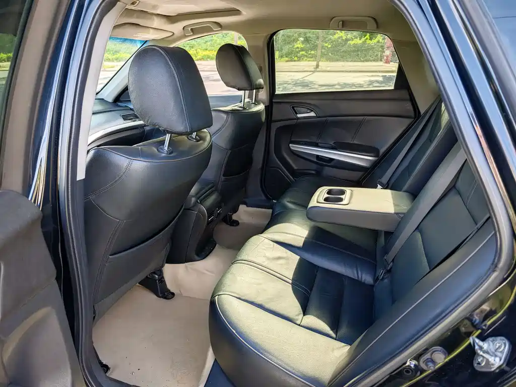 Honda Honda Crosstour 2012 2.4L Luxury Edition 2014 - thumbnail 11
