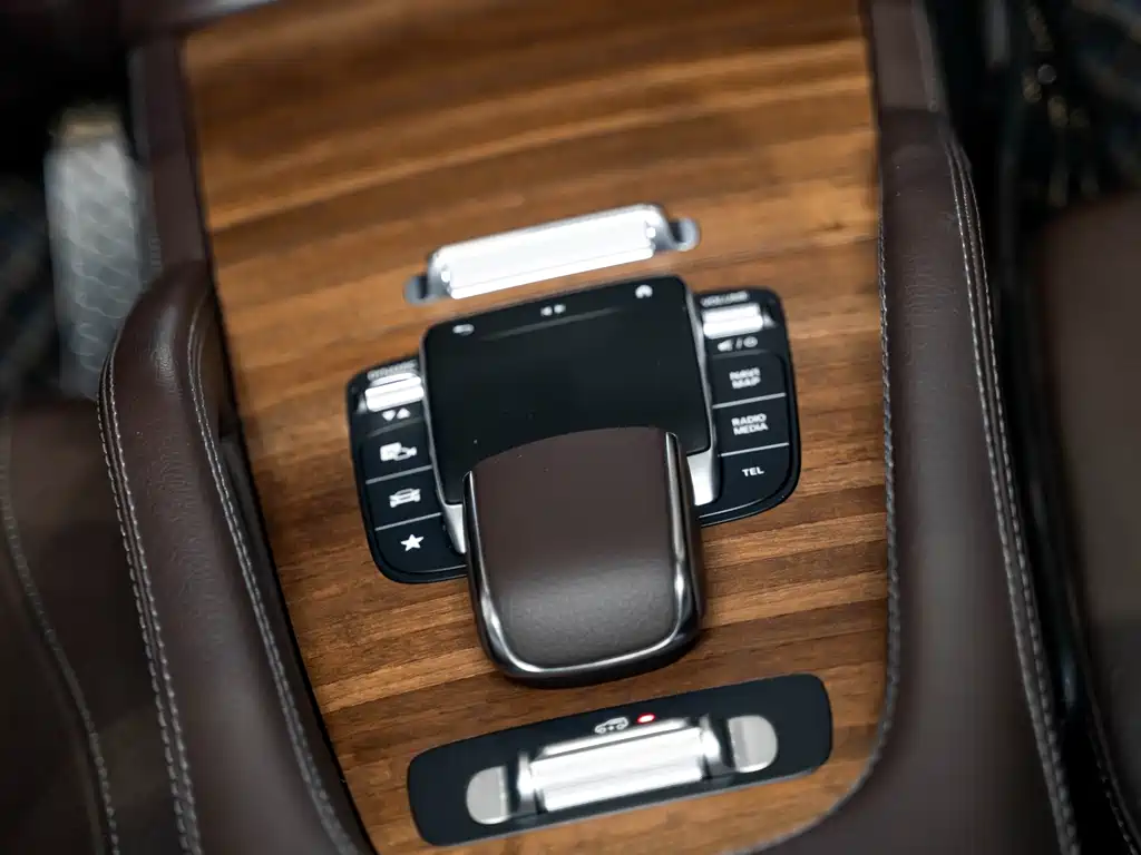 Mercedes-Benz Mercedes-Benz GLS 2021 Model Year Facelift GLS 450 4MATIC Luxury 2021 - thumbnail 16