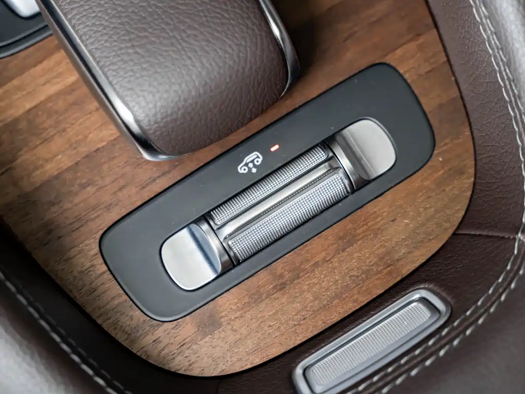Mercedes-Benz Mercedes-Benz GLS 2021 Model Year Facelift GLS 450 4MATIC Luxury 2021 - thumbnail 18