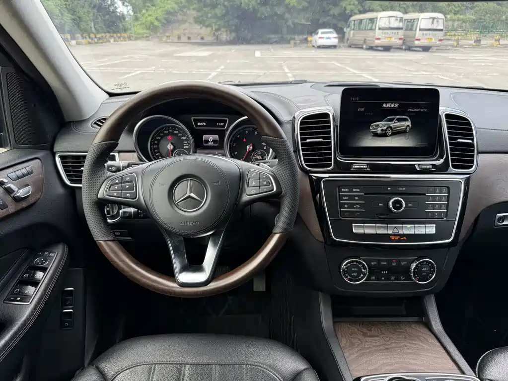 Mercedes-Benz Mercedes-Benz GLS 2016 GLS 400 4MATIC Dynamic 2016 - thumbnail 19