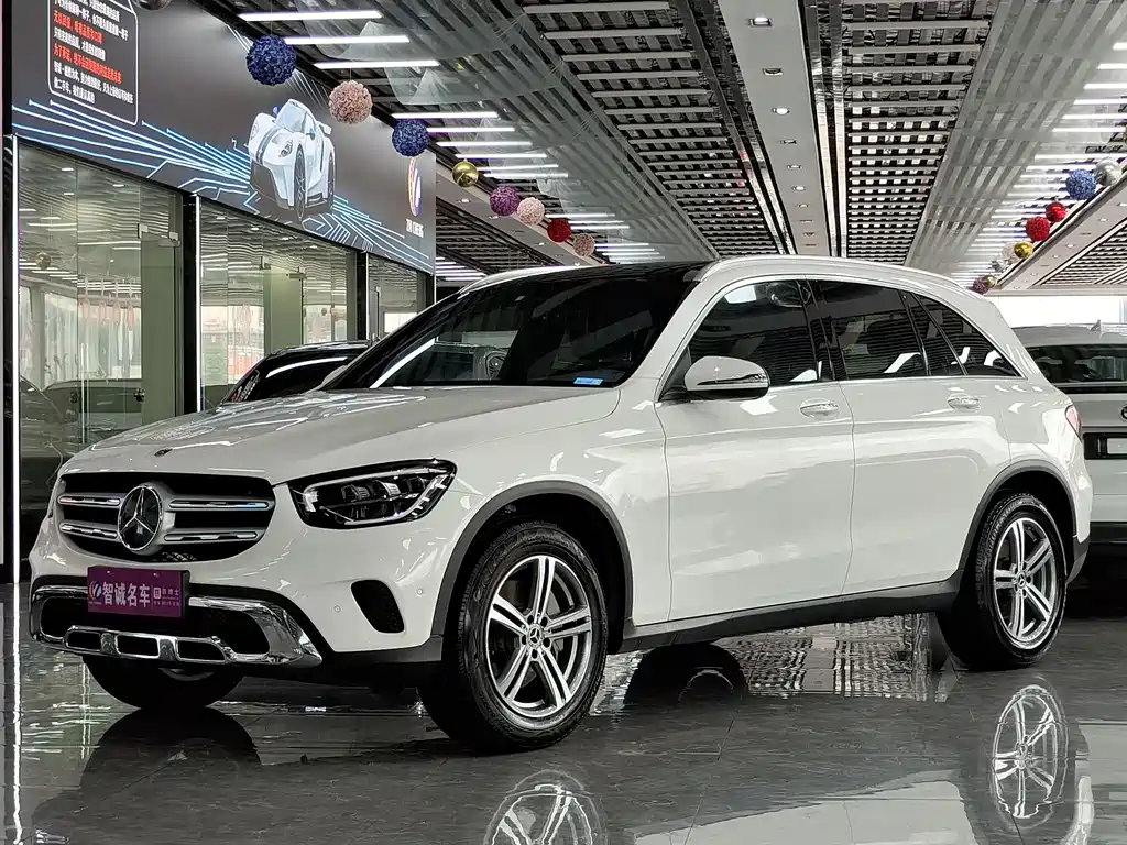 Mercedes-Benz Mercedes-Benz GLC 2021 GLC 260 L 4MATIC Sport Edition 2021