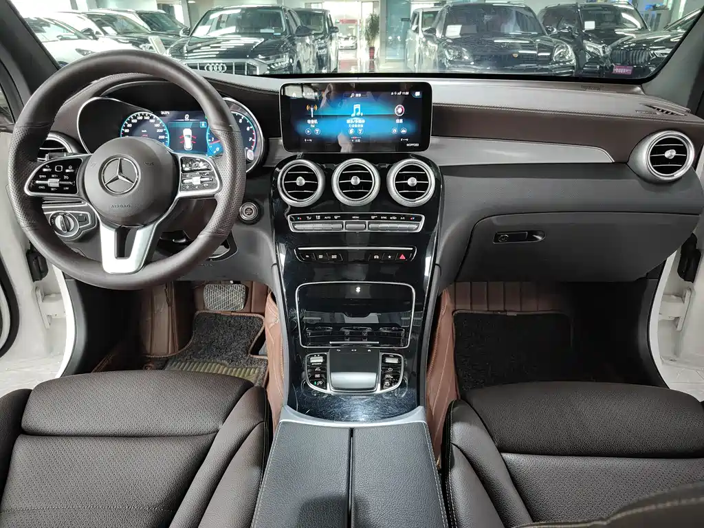 Mercedes-Benz Mercedes-Benz GLC 2021 GLC 260 L 4MATIC Sport Edition 2021 - thumbnail 8