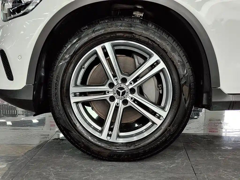 Mercedes-Benz Mercedes-Benz GLC 2021 GLC 260 L 4MATIC Sport Edition 2021 - thumbnail 14