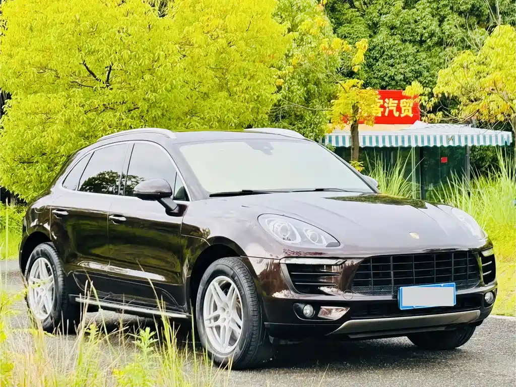 Porsche Porsche Macan 2017 Macan 2.0T 2017 - thumbnail 3