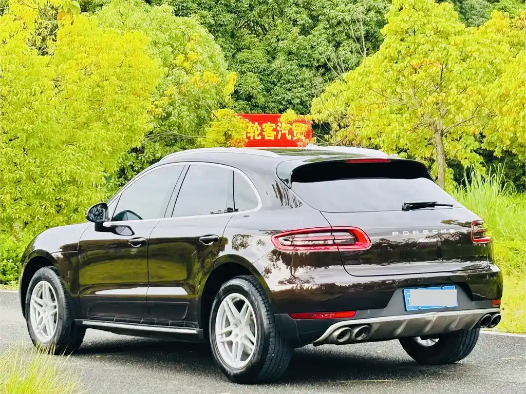 Porsche Porsche Macan 2017 Macan 2.0T 2017 - thumbnail 4