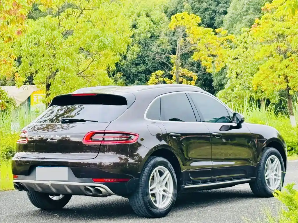 Porsche Porsche Macan 2017 Macan 2.0T 2017 - thumbnail 5