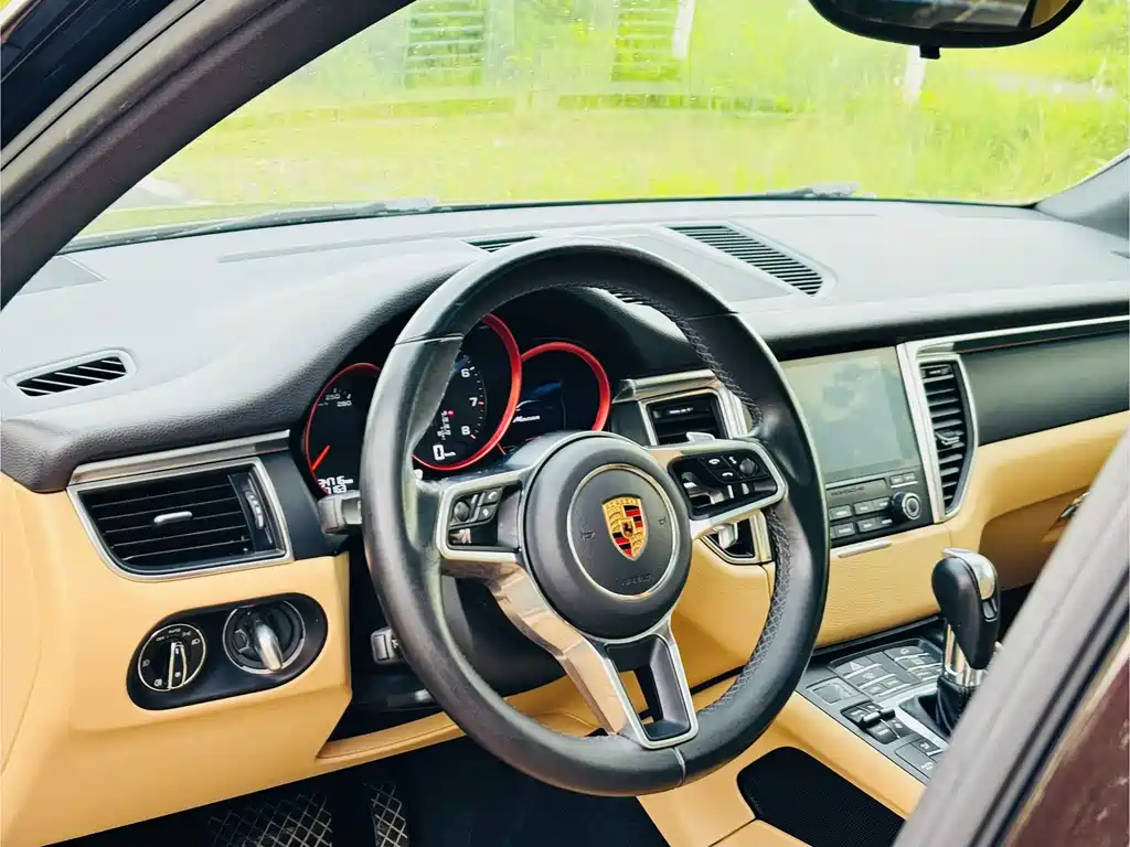 Porsche Porsche Macan 2017 Macan 2.0T 2017 - thumbnail 11