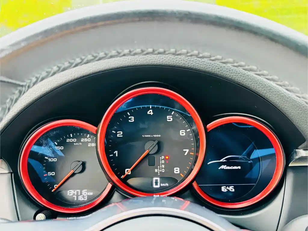 Porsche Porsche Macan 2017 Macan 2.0T 2017 - thumbnail 17