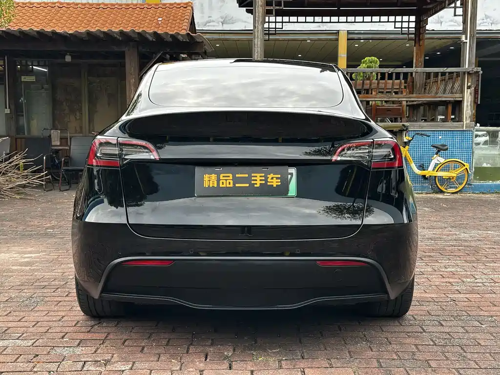 Tesla Model Y 2022 Rear-Wheel Drive 2022 - thumbnail 6