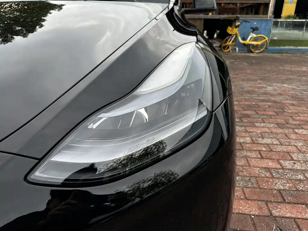 Tesla Model Y 2022 Rear-Wheel Drive 2022 - thumbnail 9