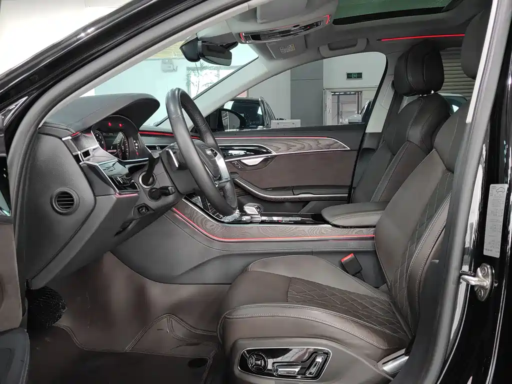Audi Audi A8 2024 A8L 50 TFSI quattro Premium Selection 2023 - thumbnail 4