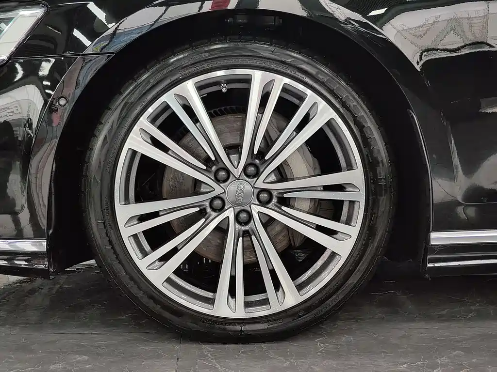 Audi Audi A8 2024 A8L 50 TFSI quattro Premium Selection 2023 - thumbnail 13
