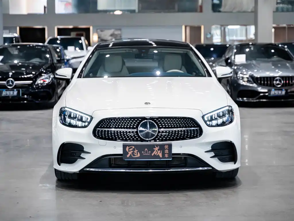 Mercedes-Benz Mercedes-Benz E-Class Coupe E 260 (2023 Model Year) 2024 - thumbnail 2