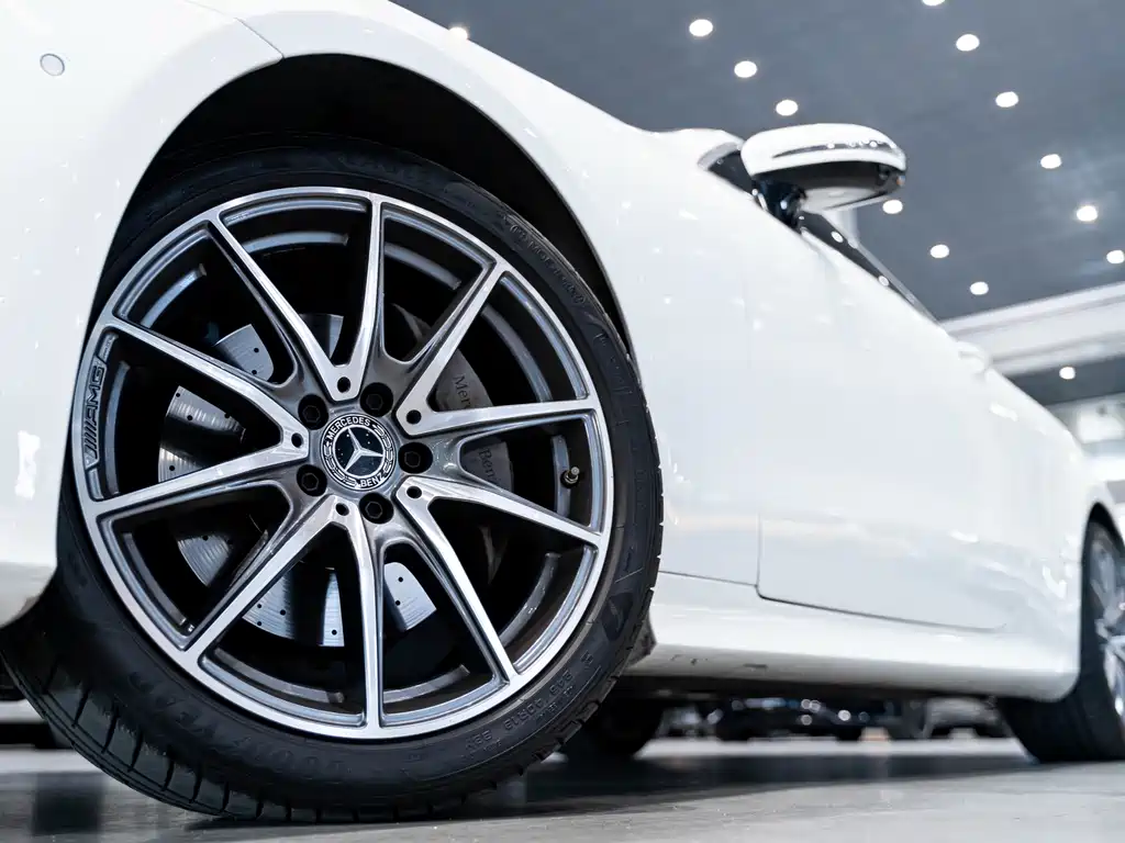 Mercedes-Benz Mercedes-Benz E-Class Coupe E 260 (2023 Model Year) 2024 - thumbnail 8