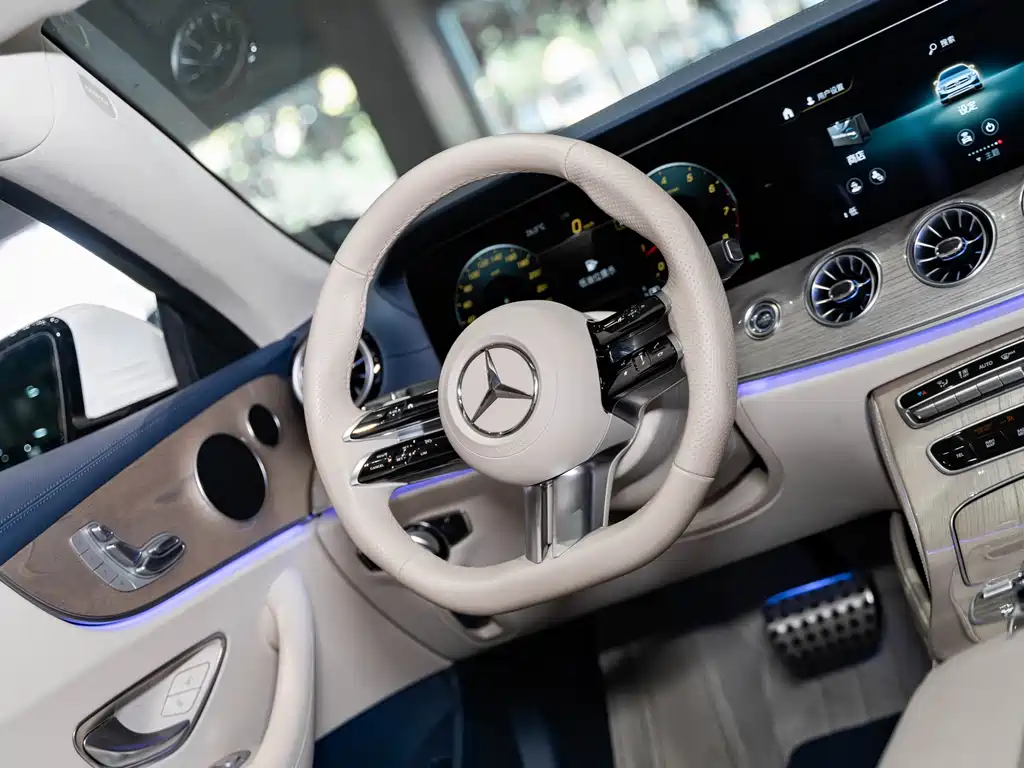 Mercedes-Benz Mercedes-Benz E-Class Coupe E 260 (2023 Model Year) 2024 - thumbnail 12