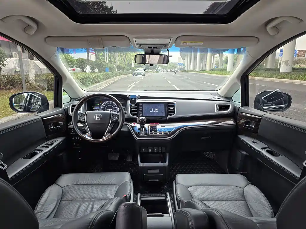 Honda Honda Odyssey 2019 2.0L Elite Version 2019 - thumbnail 13