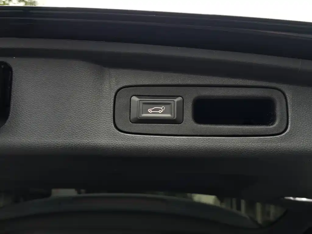 Honda Honda Odyssey 2019 2.0L Elite Version 2019 - thumbnail 21