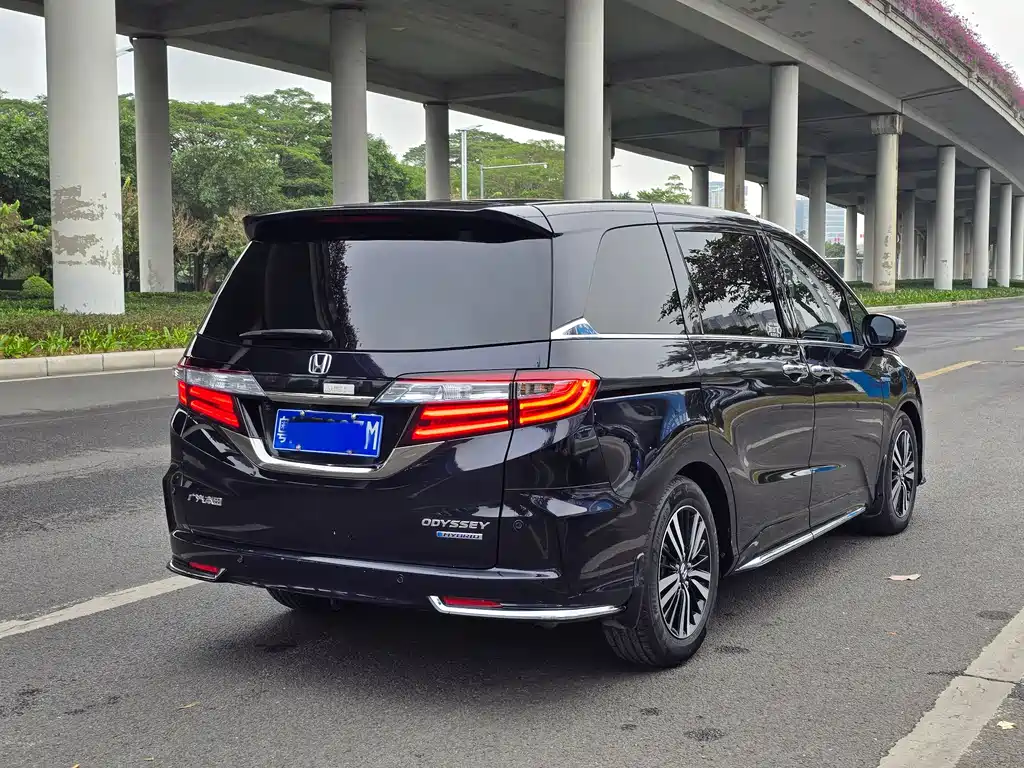 Honda Honda Odyssey 2019 2.0L Elite Version 2019 - thumbnail 23