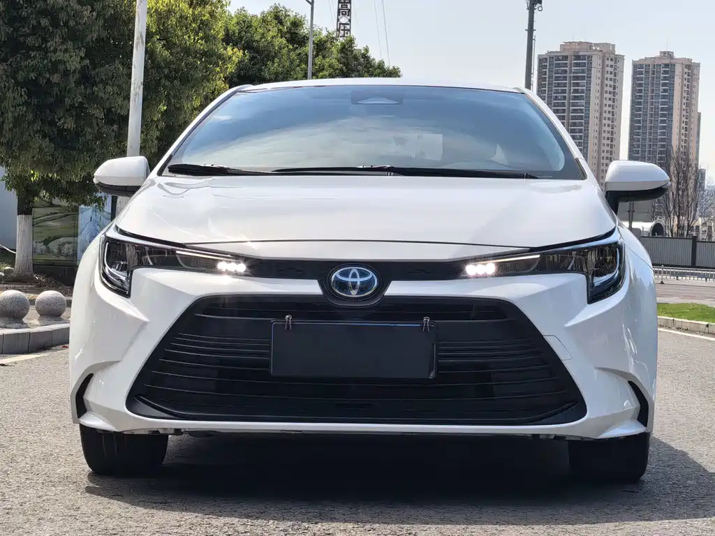 Toyota Toyota Corolla 2023 Smart Hybrid 1.8L Leading Edition 2024 - thumbnail 2