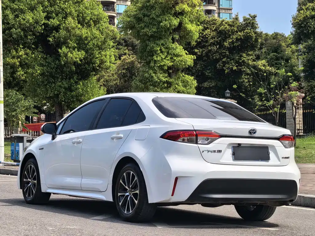 Toyota Toyota Corolla 2023 Smart Hybrid 1.8L Leading Edition 2024 - thumbnail 13