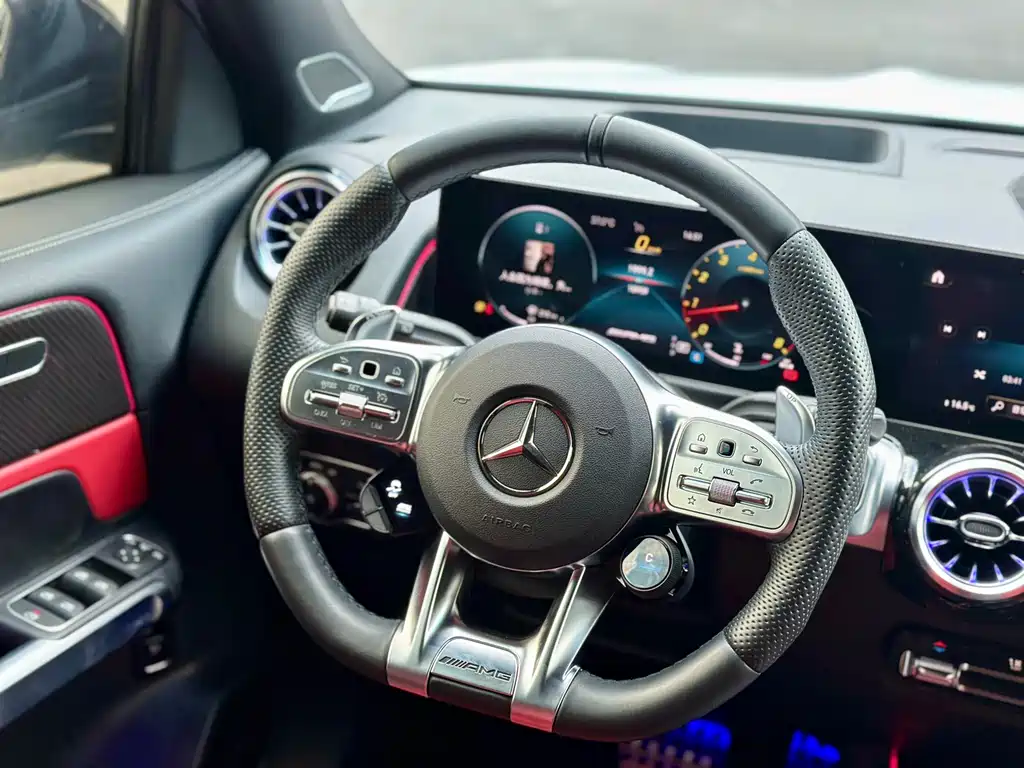 Mercedes-Benz Mercedes-Benz GLB AMG 2023 AMG GLB 35 4MATIC 2023 - thumbnail 11