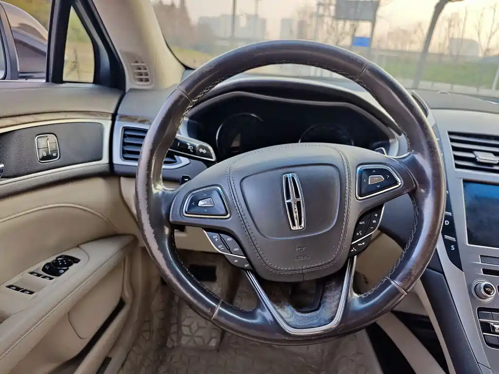 Lincoln Lincoln MKZ 2017 2.0T Select Edition 2017 - thumbnail 9