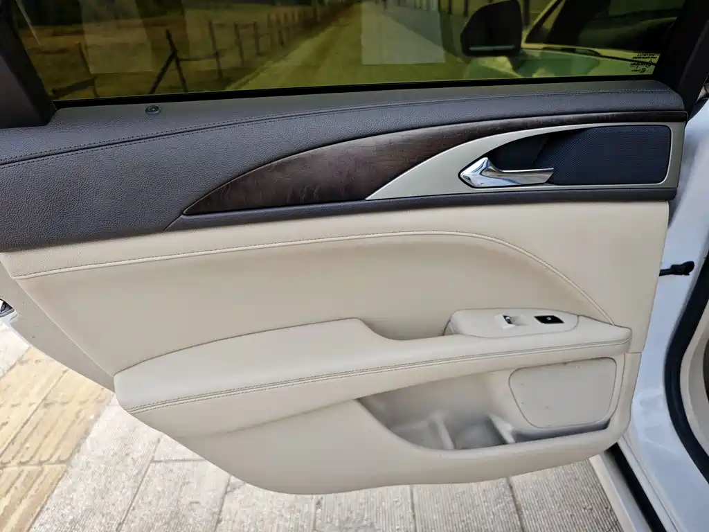 Lincoln Lincoln MKZ 2017 2.0T Select Edition 2017 - thumbnail 13