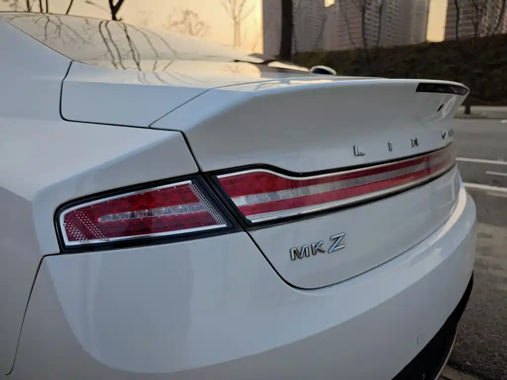 Lincoln Lincoln MKZ 2017 2.0T Select Edition 2017 - thumbnail 16
