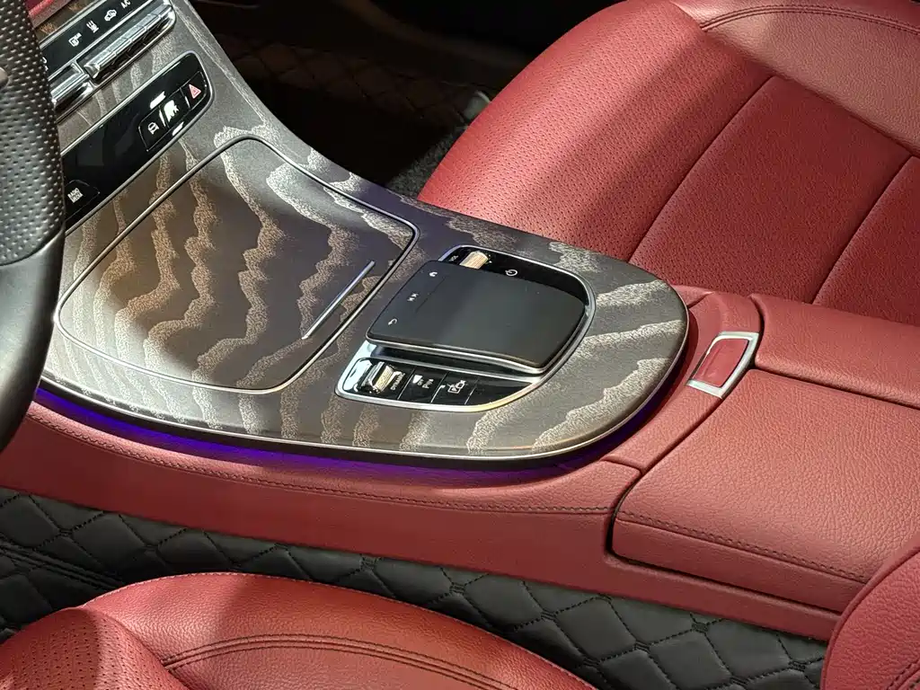Mercedes-Benz Mercedes-Benz E-Class 2022 Facelift E 350 e L Plug-in Hybrid Sport Sedan 2022 - thumbnail 8