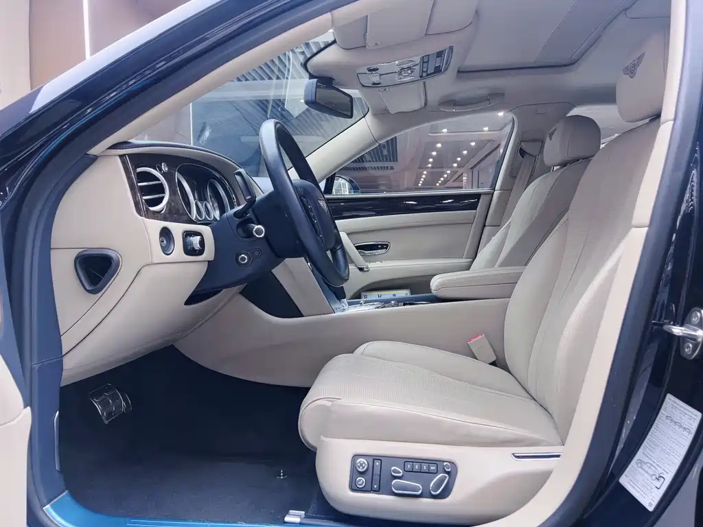 Bentley Bentley Continental GT Speed 2013 6.0L W12 Luxury Edition 2013 - thumbnail 4