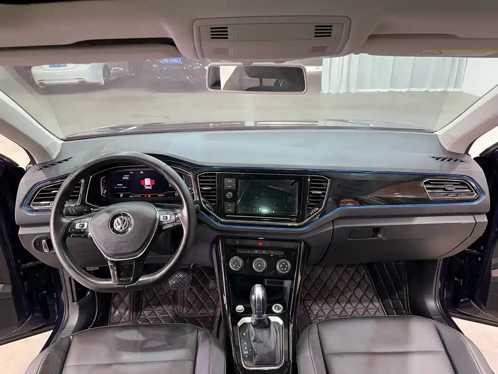 Volkswagen T-Roc 2020 280TSI DSG 2WD Comfort Model 2020 - thumbnail 16
