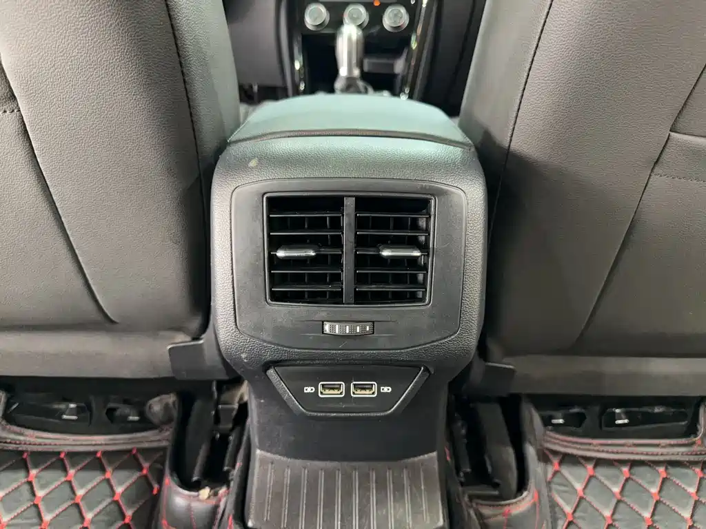 Volkswagen T-Roc 2020 280TSI DSG 2WD Comfort Model 2020 - thumbnail 18