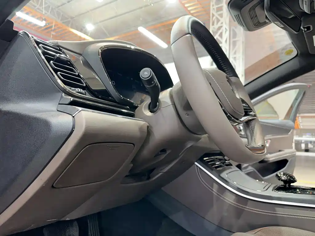 BYD BYD Han 2020 EV Long Range Premium Edition 2021 - thumbnail 11