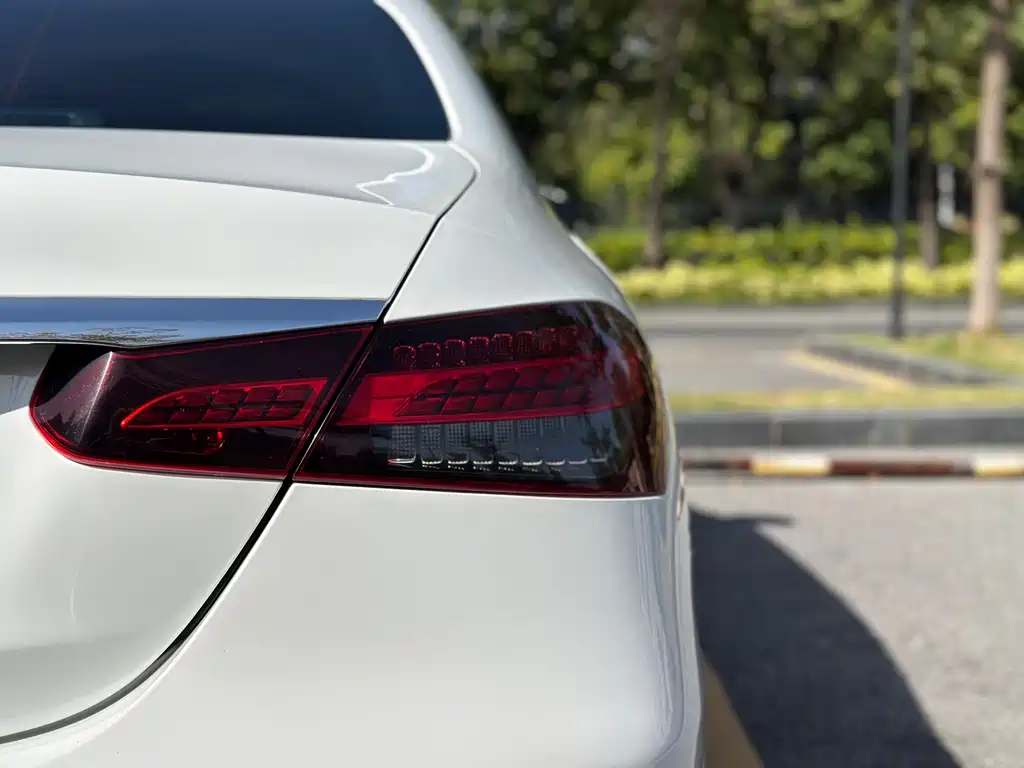 Mercedes-Benz Mercedes-Benz E-Class 2021 E 300 L Sport Luxury 2021 - thumbnail 9