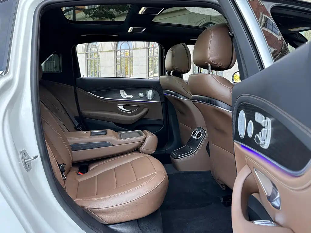 Mercedes-Benz Mercedes-Benz E-Class 2021 E 300 L Sport Luxury 2021 - thumbnail 14